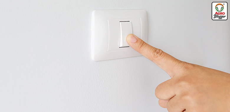 ahorrar energia en el hogar apagando luces